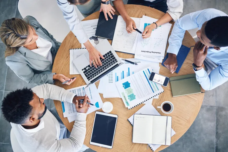 When Expertise Becomes a Weapon: The Organizational Damage Caused by Knowledge Gatekeeping in U.S. Enterprises